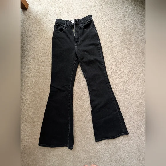 Abercrombie & Fitch Curve Love The Flare Ultra High Rise Jeans - Picture 2 of 8